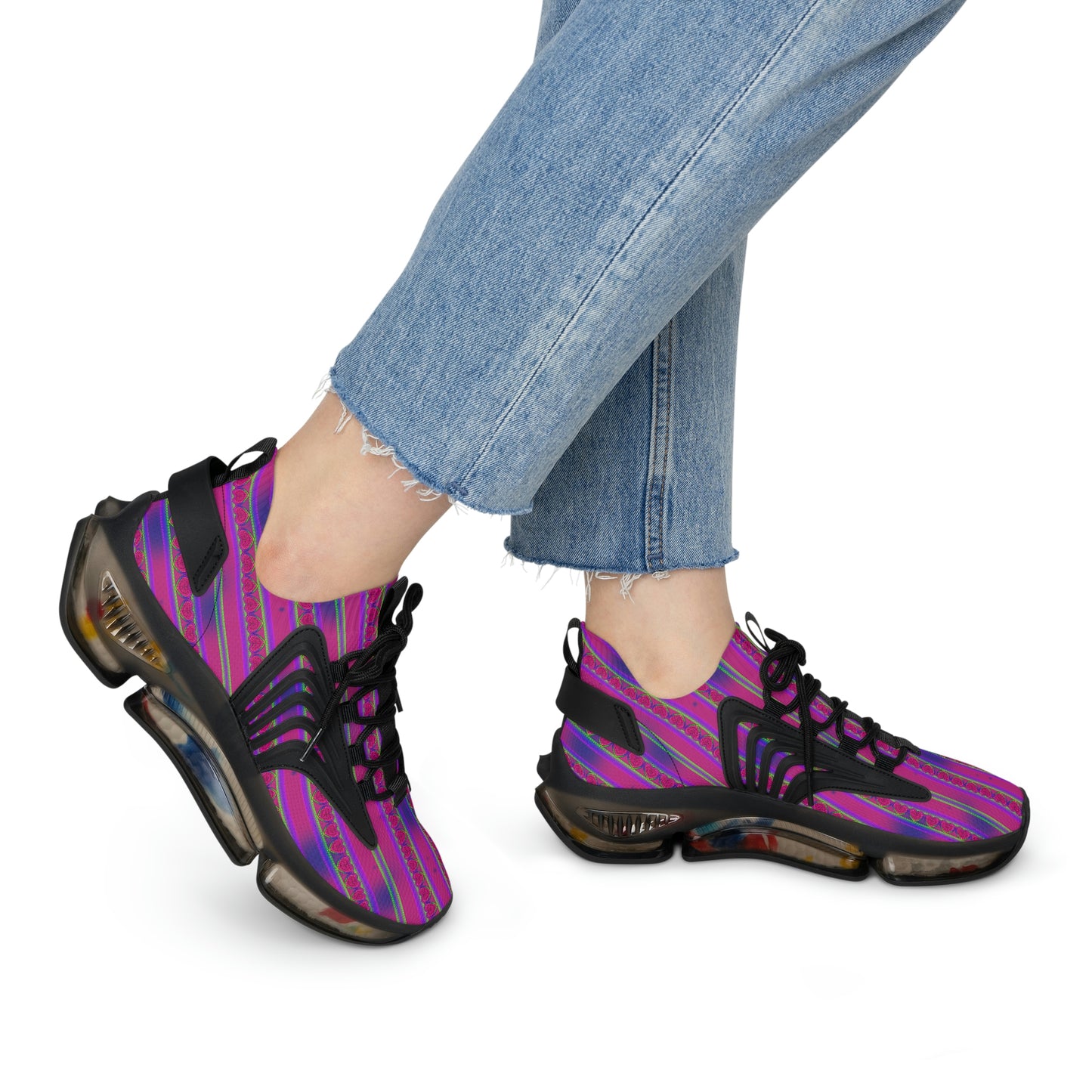 Women's Heart Lace Black Mesh Sneakers