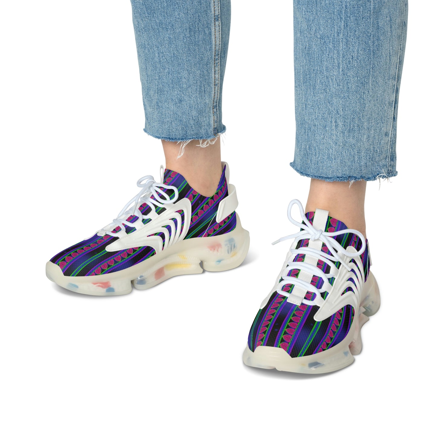 Women's Dark Heart Contrast Mesh Sneakers